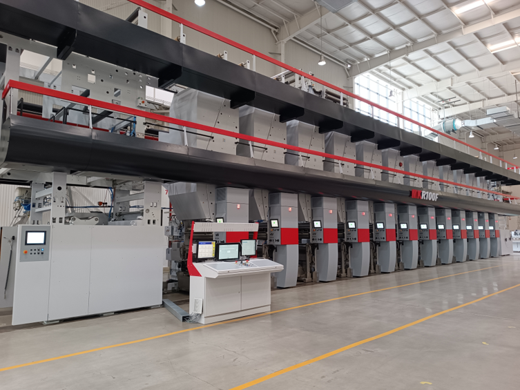 MK R100F  12ɫ�����ϰ�ӡ��
�������400m/min���PETĤ12��m